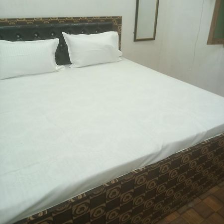 Shivaay Home Stay Bénarès Extérieur photo