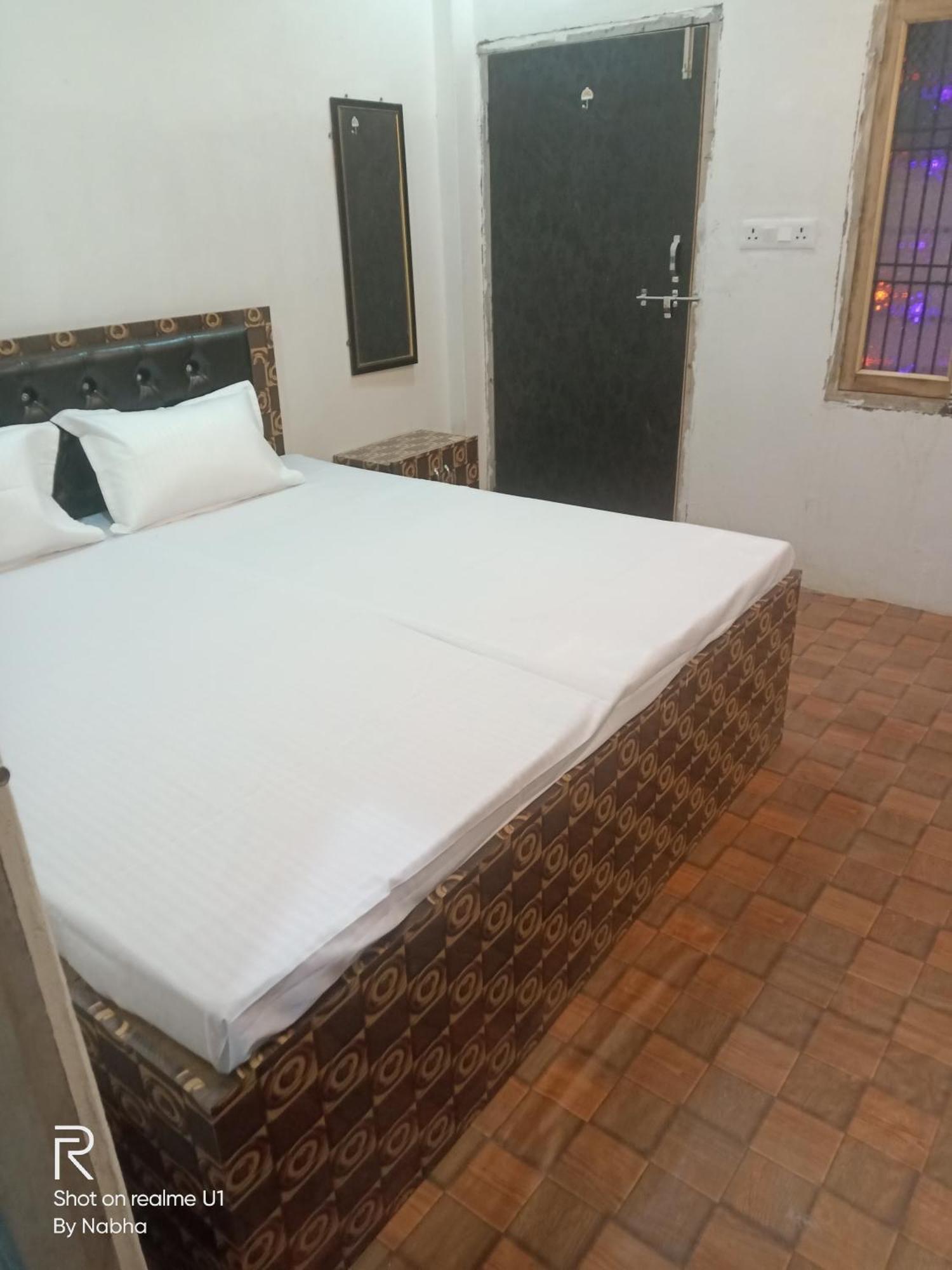 Shivaay Home Stay Bénarès Extérieur photo