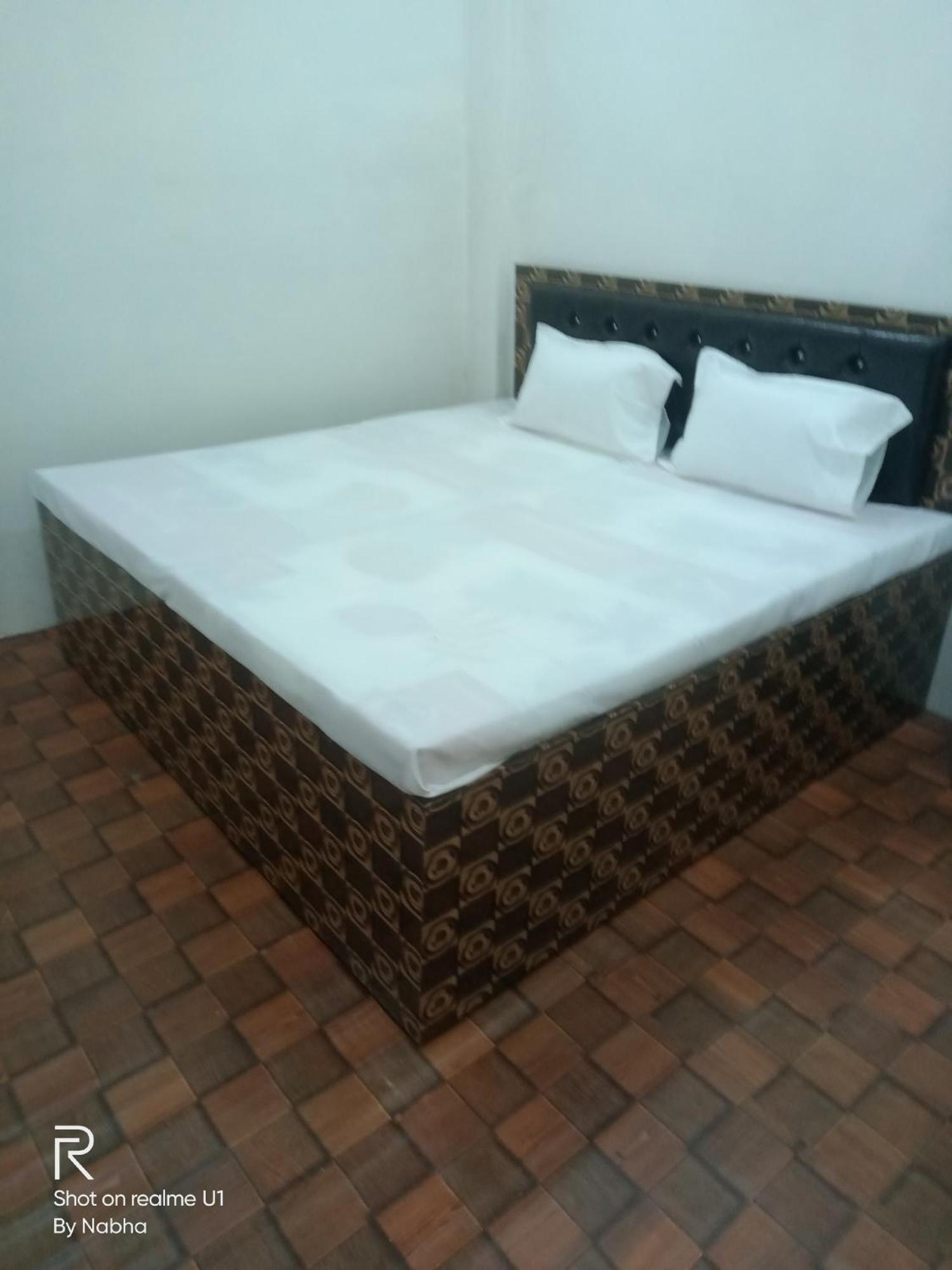 Shivaay Home Stay Bénarès Extérieur photo