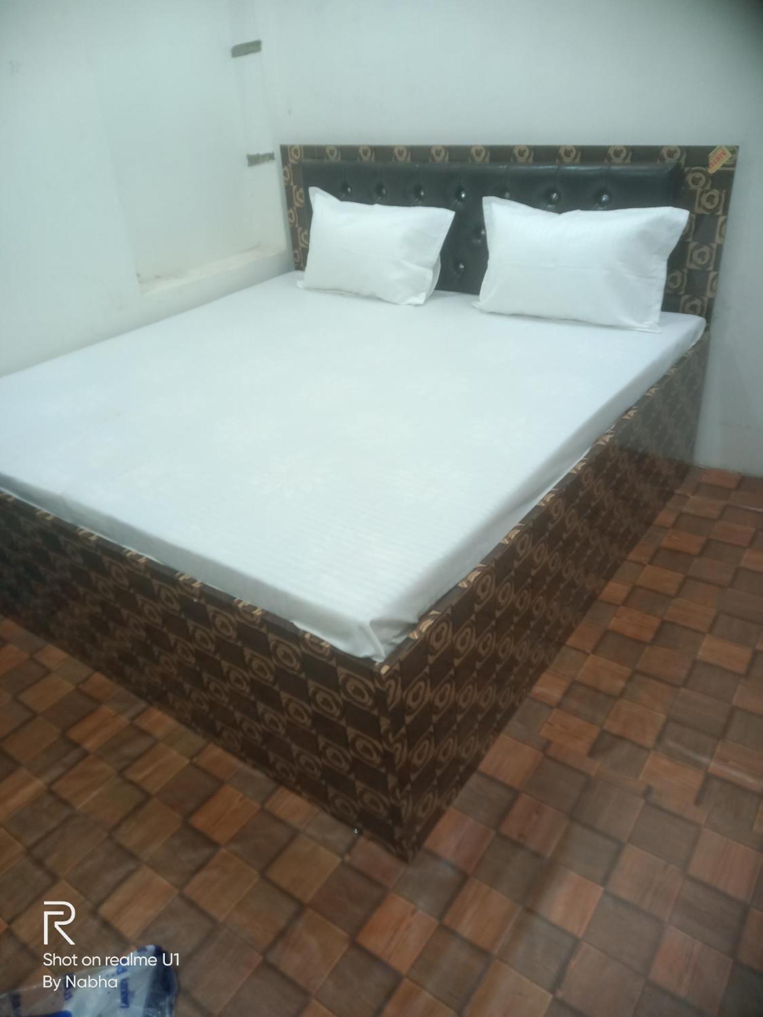 Shivaay Home Stay Bénarès Extérieur photo