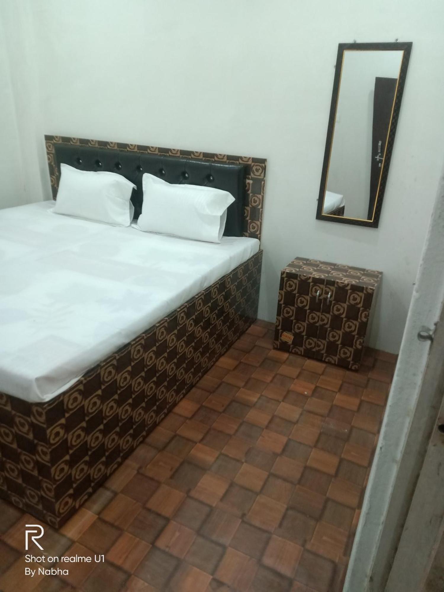Shivaay Home Stay Bénarès Extérieur photo